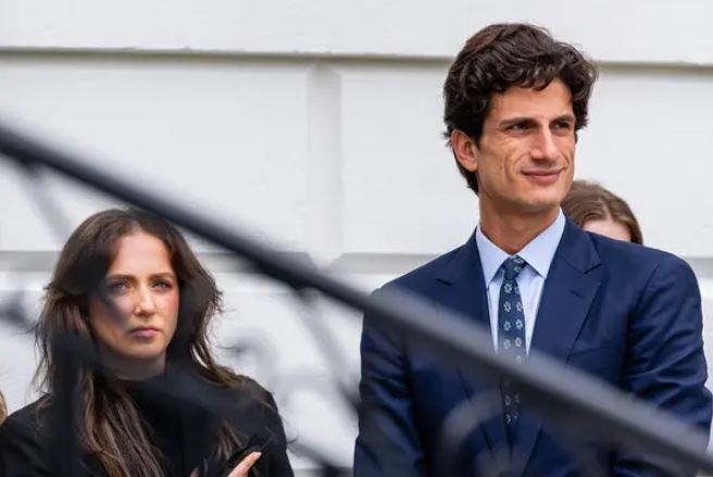 Read more about the article “Can Jack Schlossberg Carry the John F. Kennedy Legacy Into Modern Politics?”